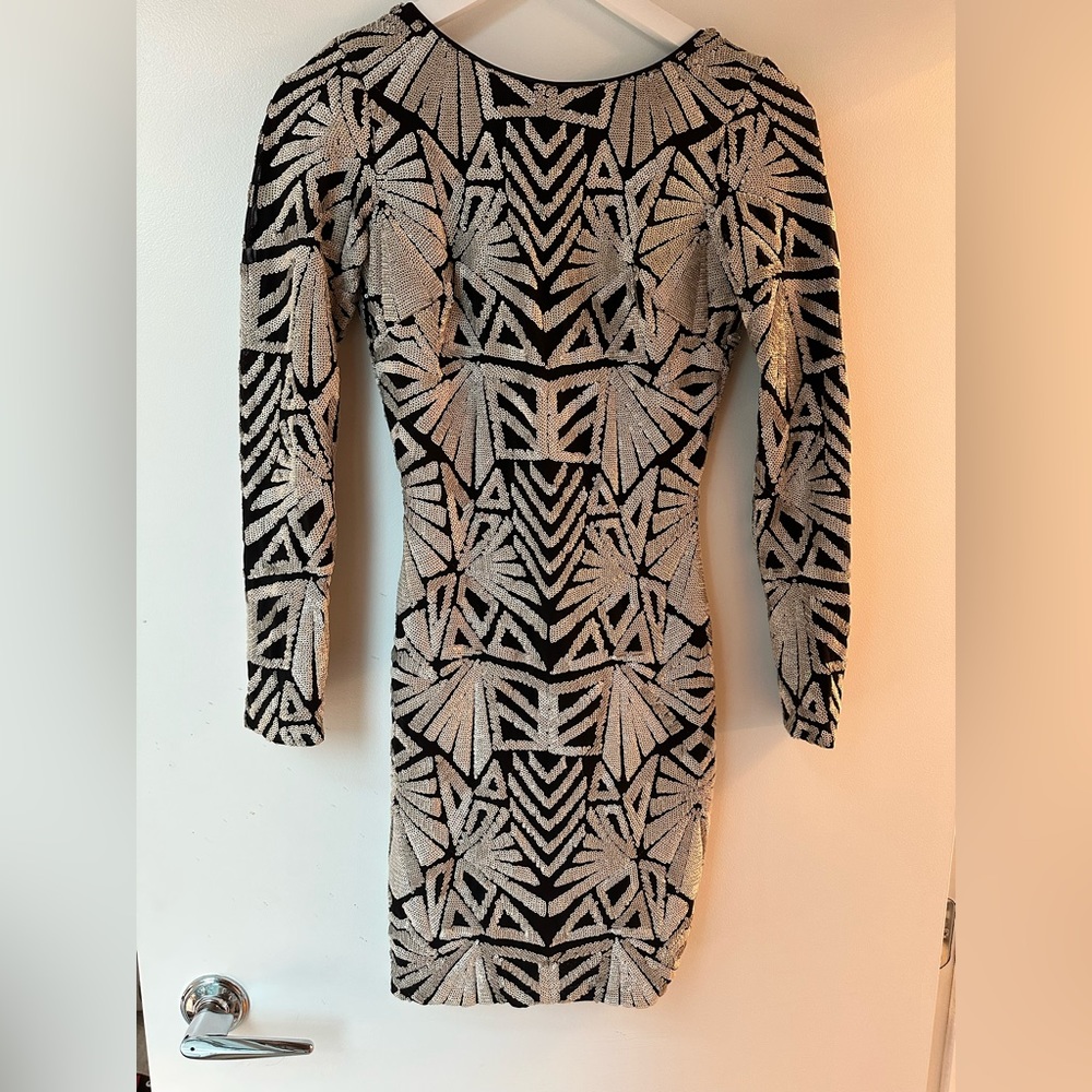 Dress the Population sequinned pattern bodycon dress with scoop back size Xs